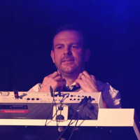 Bild von Thomas M�ller am Keyboard